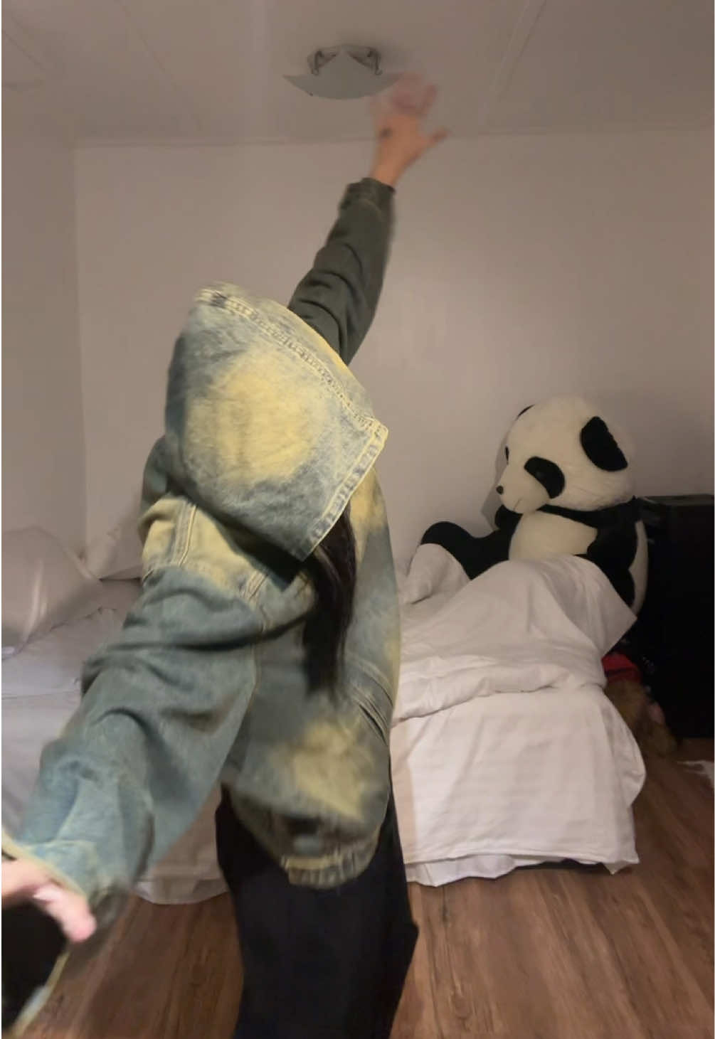 @ALILEI