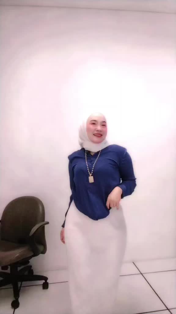 @Zainvia