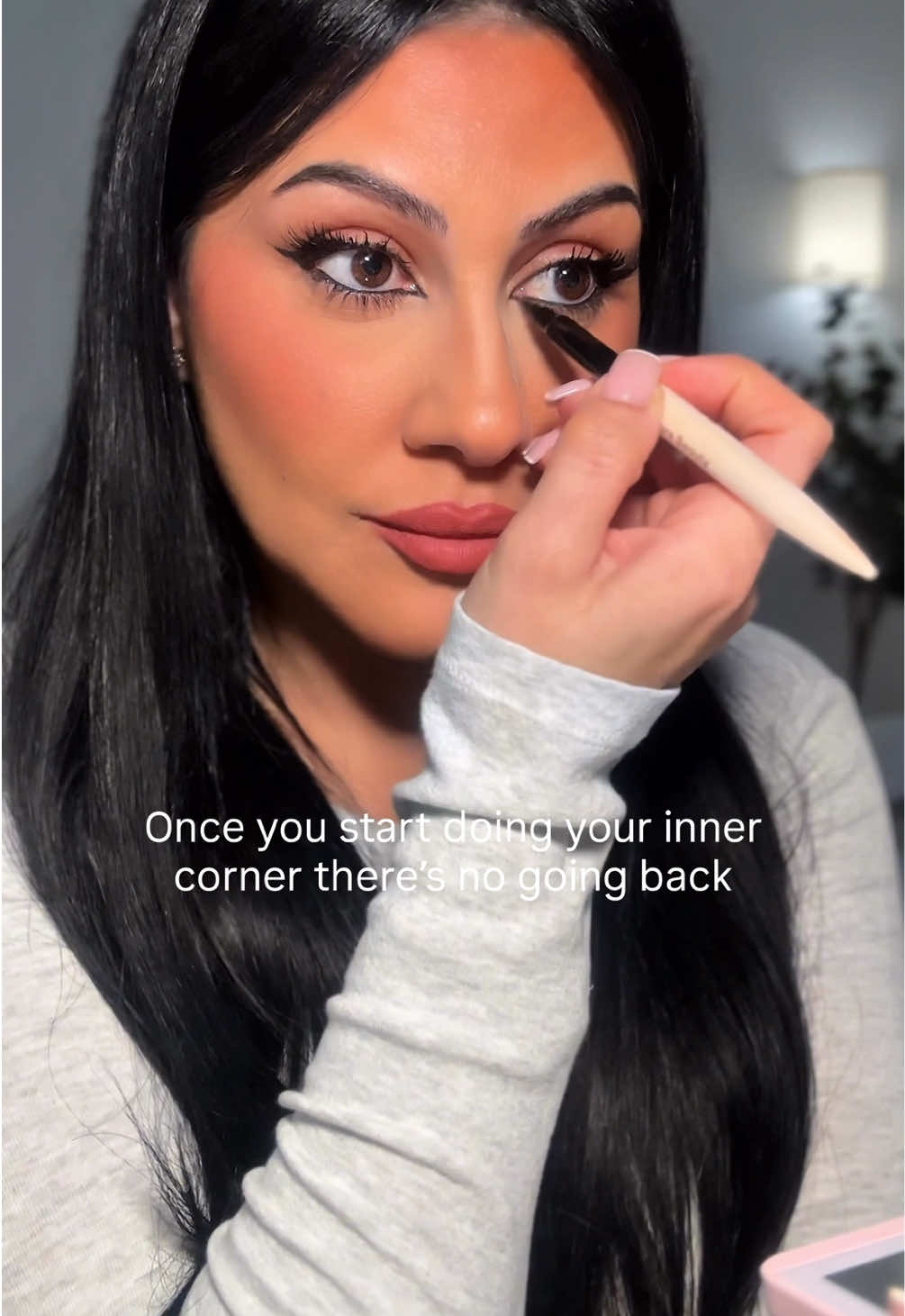 @Maria Yousif || Makeup Artist