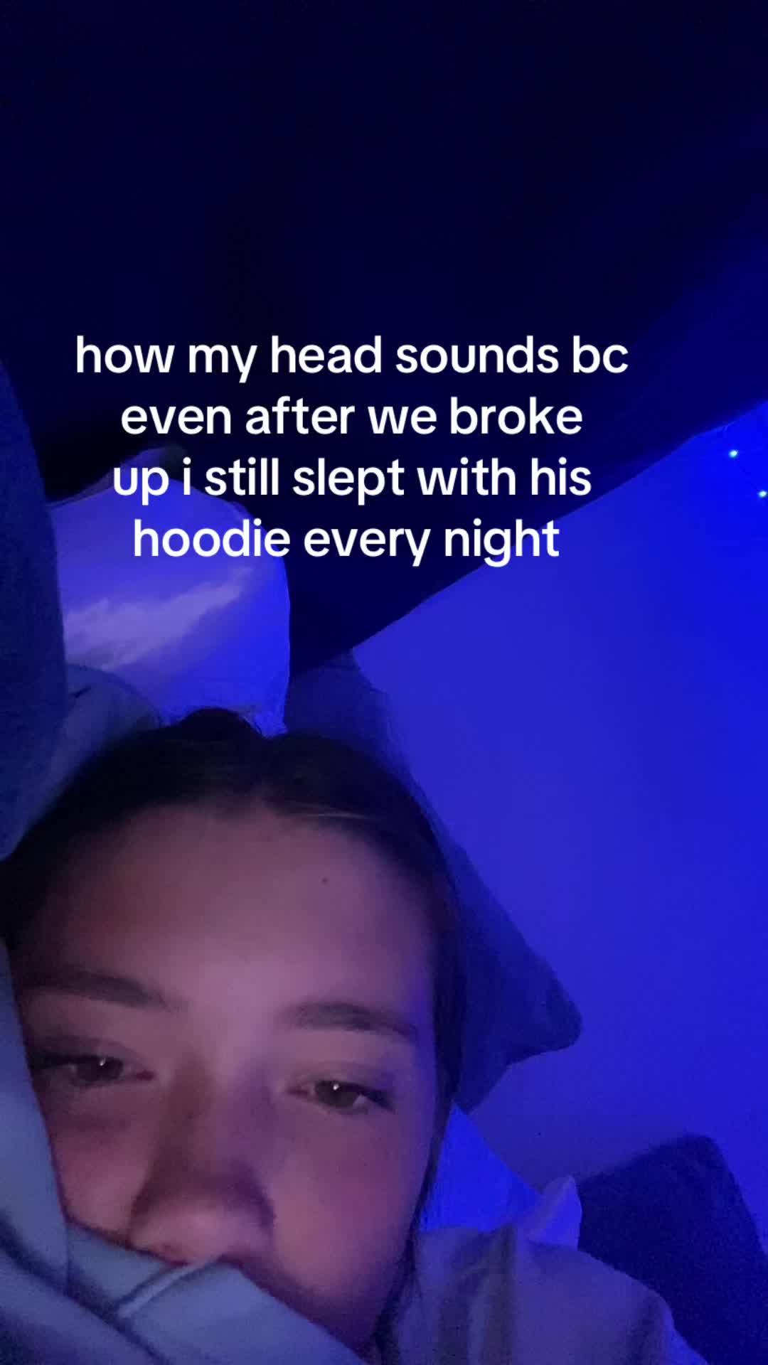 @⃟