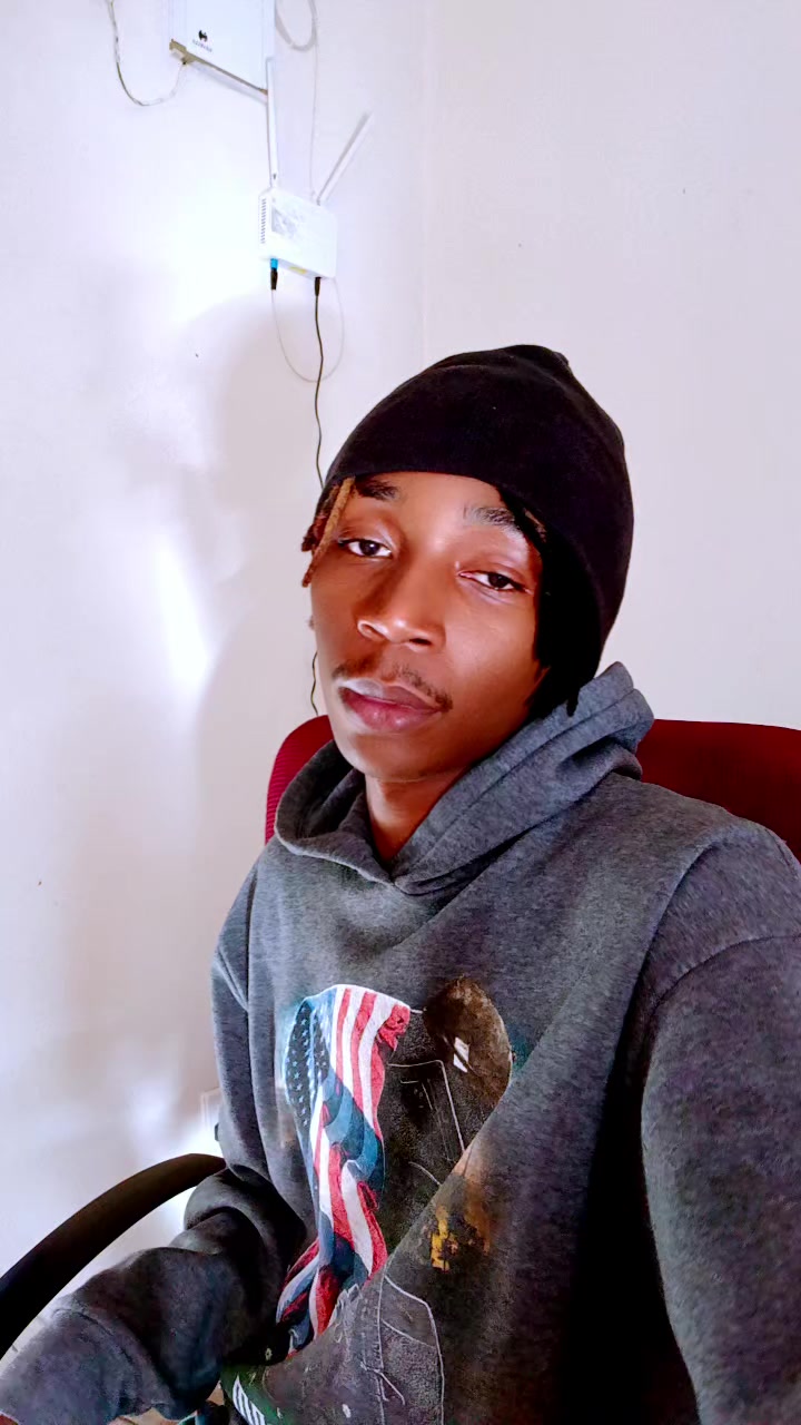 @𝐒𝐇𝐀𝐖𝐍 𝐆𝐀𝐈𝐍 ✪