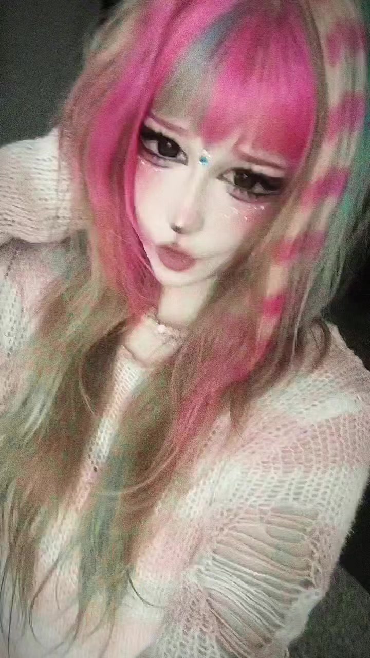@𝓜𝓪𝓷𝓭𝓻𝓲𝓼♡