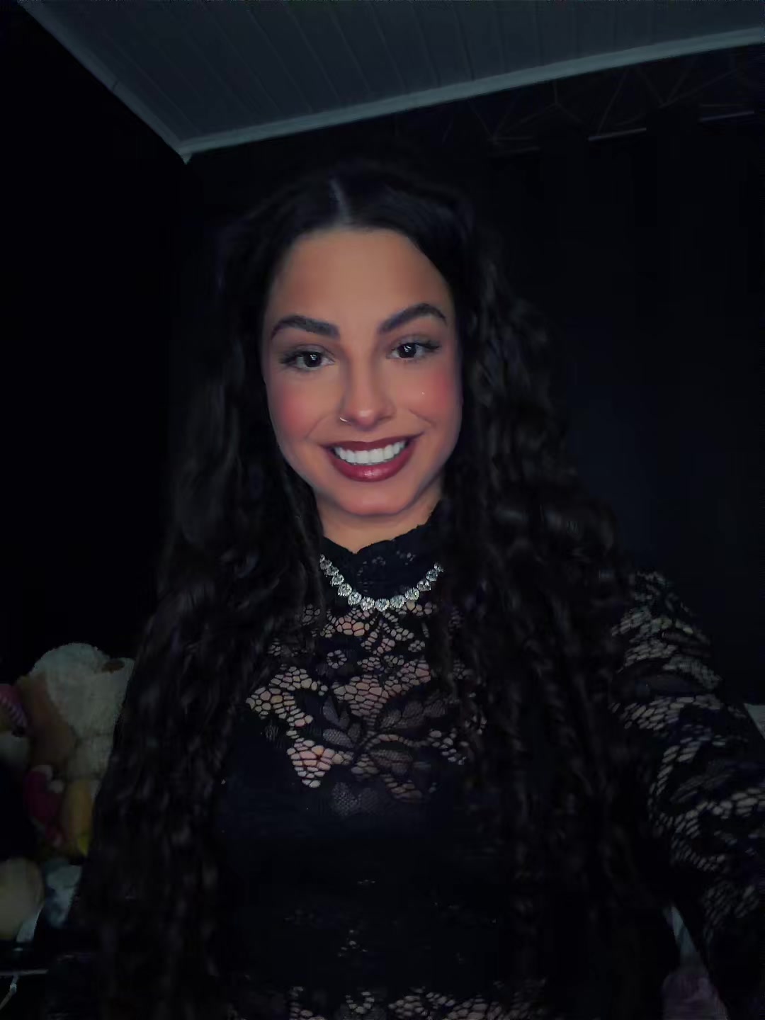 @Julya