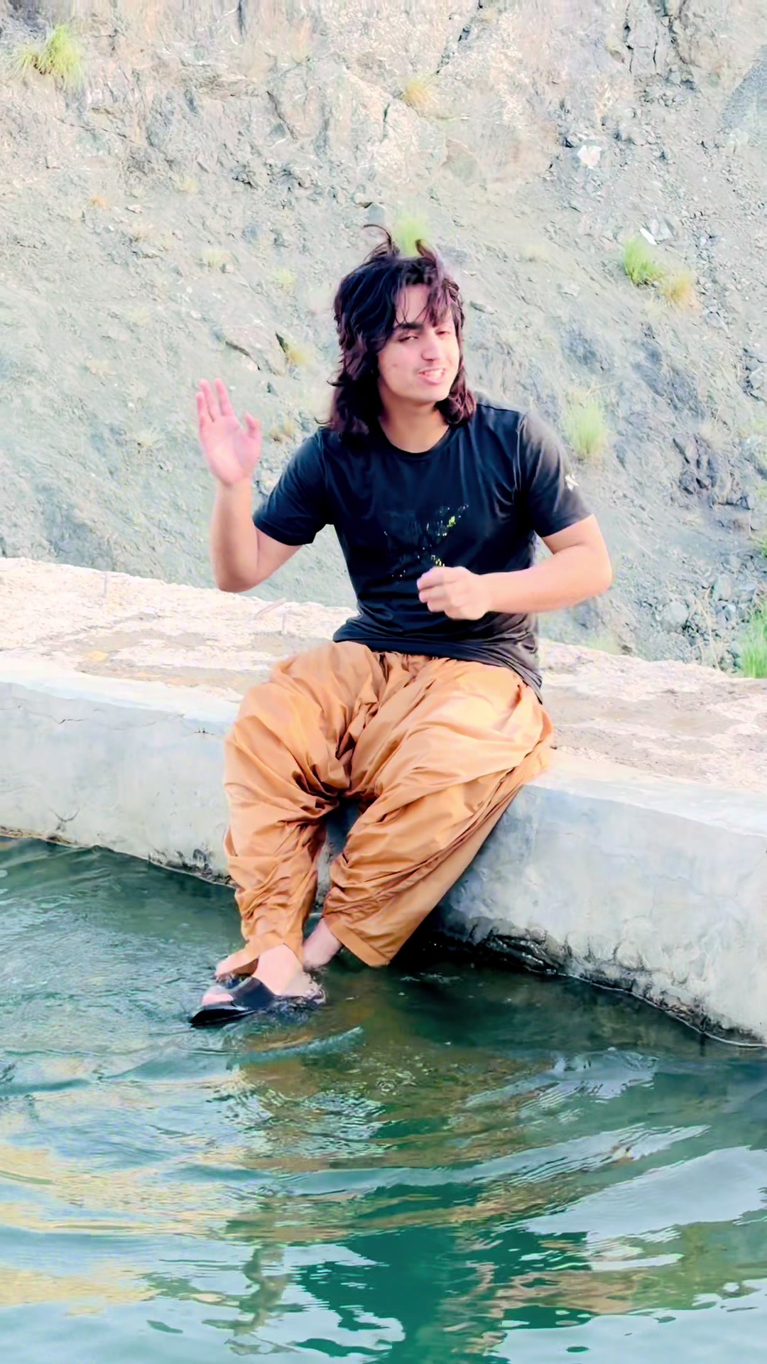 @👑🥀~Y_~Ķ_Ķ🫠دہ حاجی زوئی 🥀👑