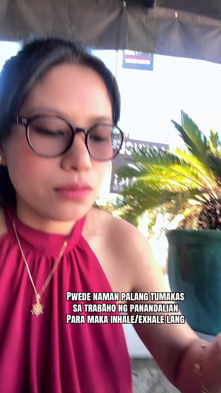 @yacht stewardess (original)