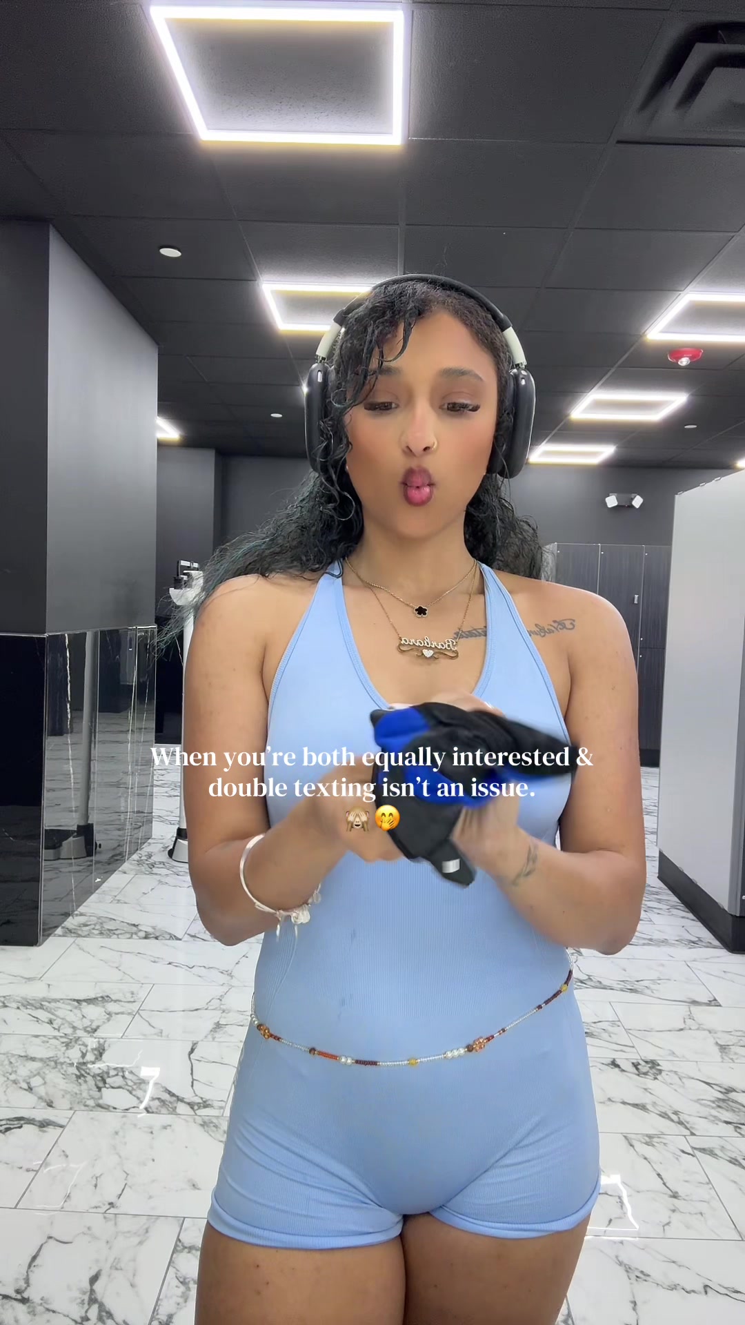 @Babz 💙🎒🇻🇪