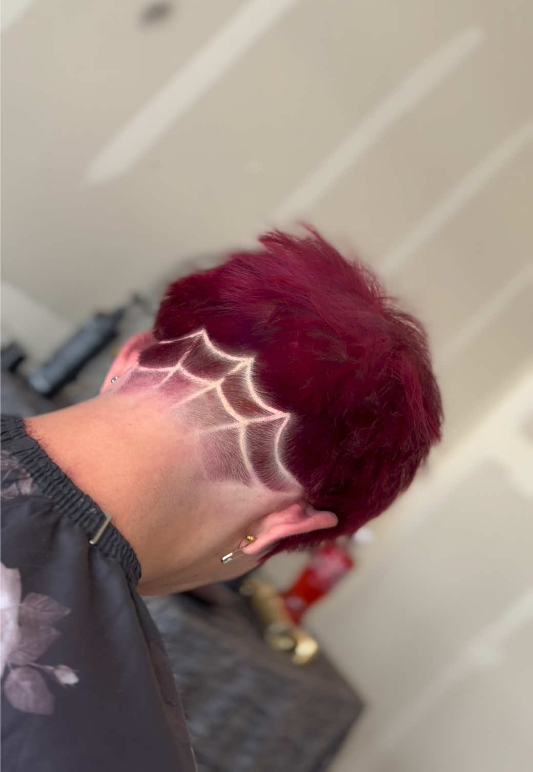 @𖣂