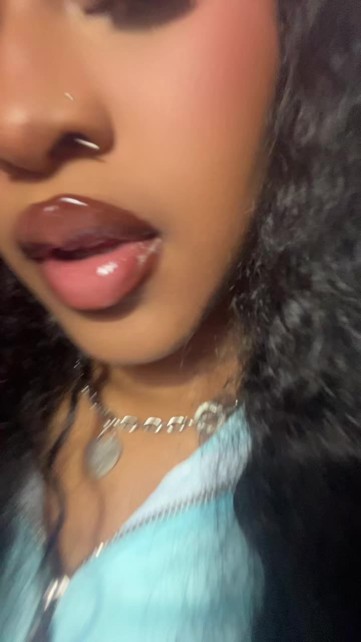 @QueenNae