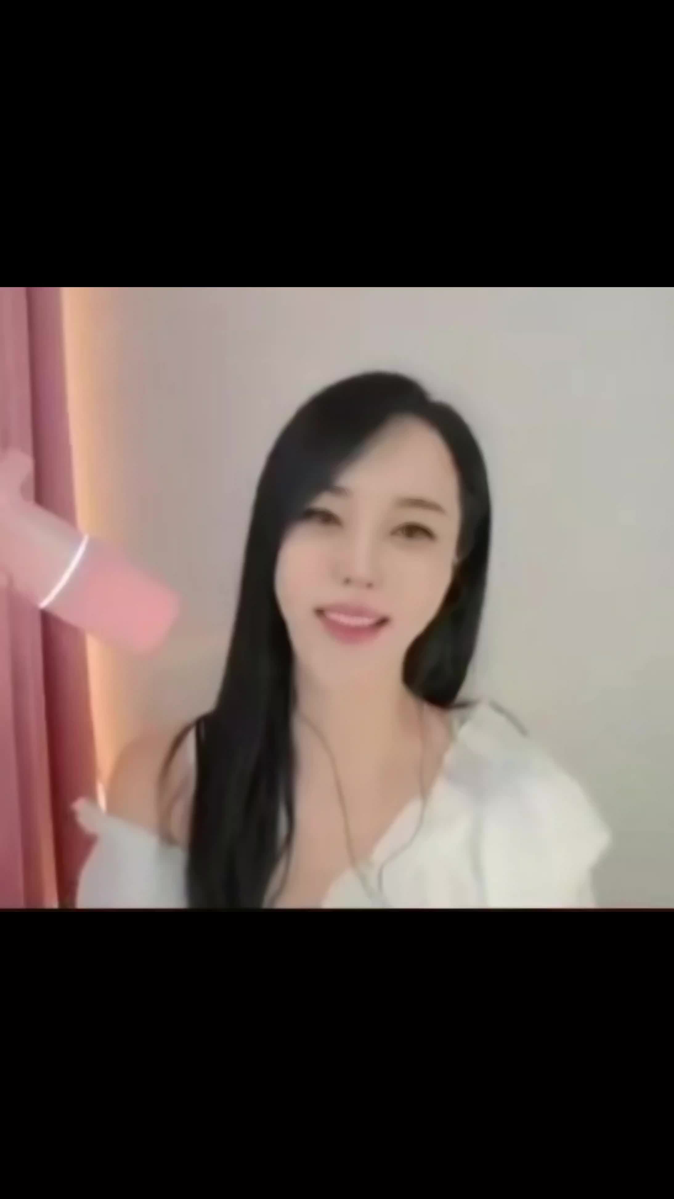 @๐ช๐ช ๋ฐ ๋ ๋ ํ ๐ช๐ช