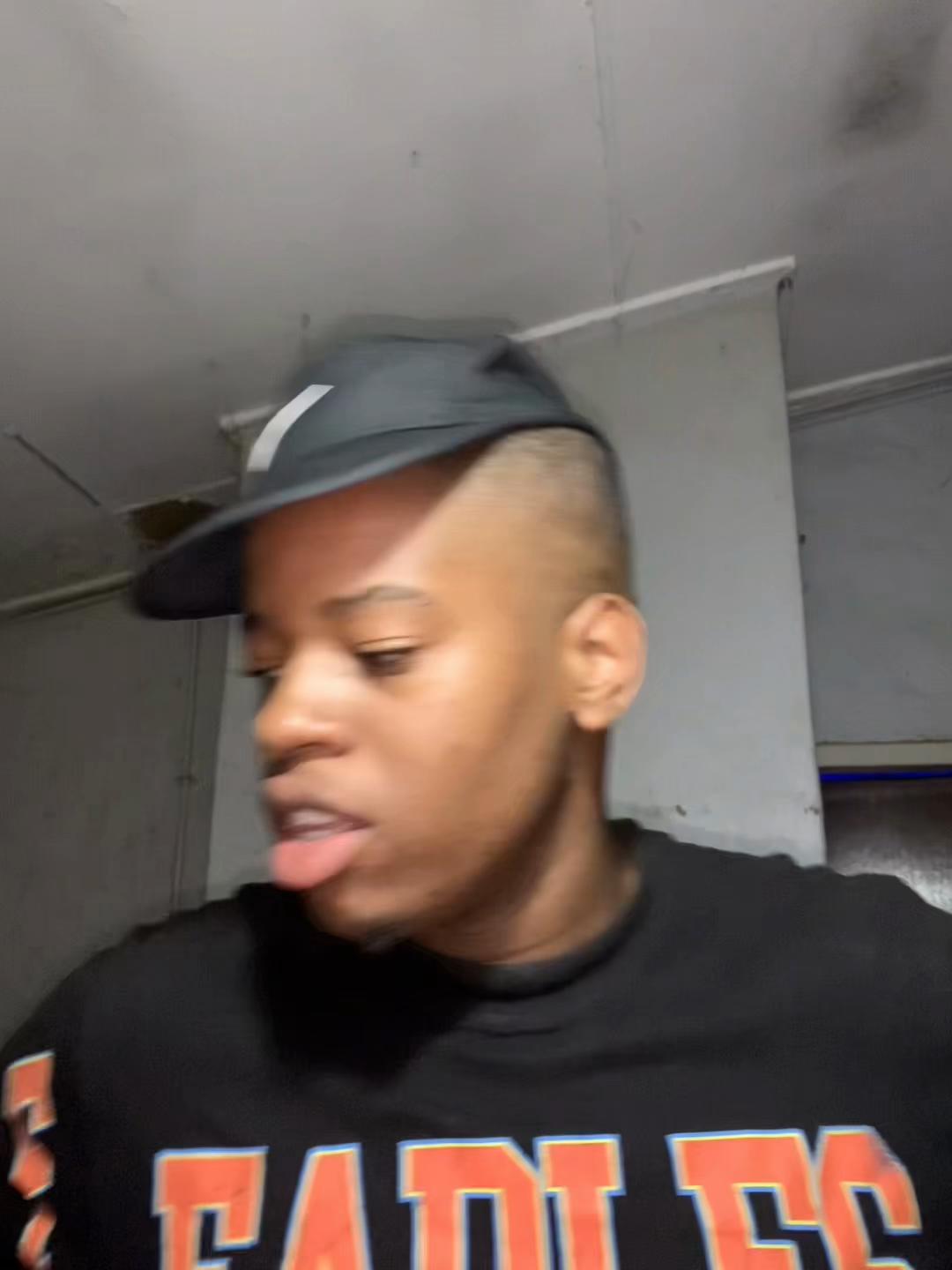 @karabolixious