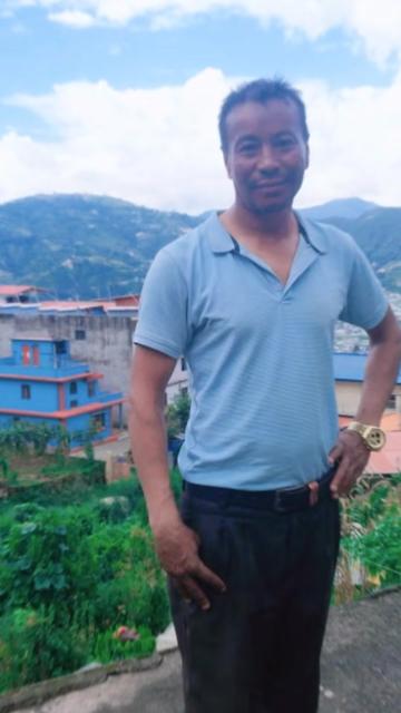@भक्तलाल श्रेष्ठ