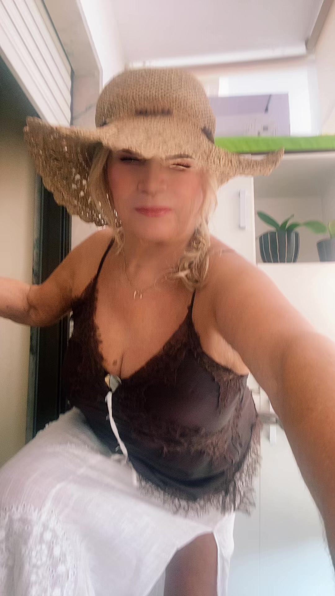 @Antonia Rosa677💐💐💐