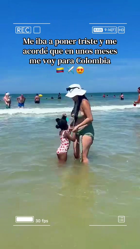 @_LaRatona🇨🇴_🇫🇷