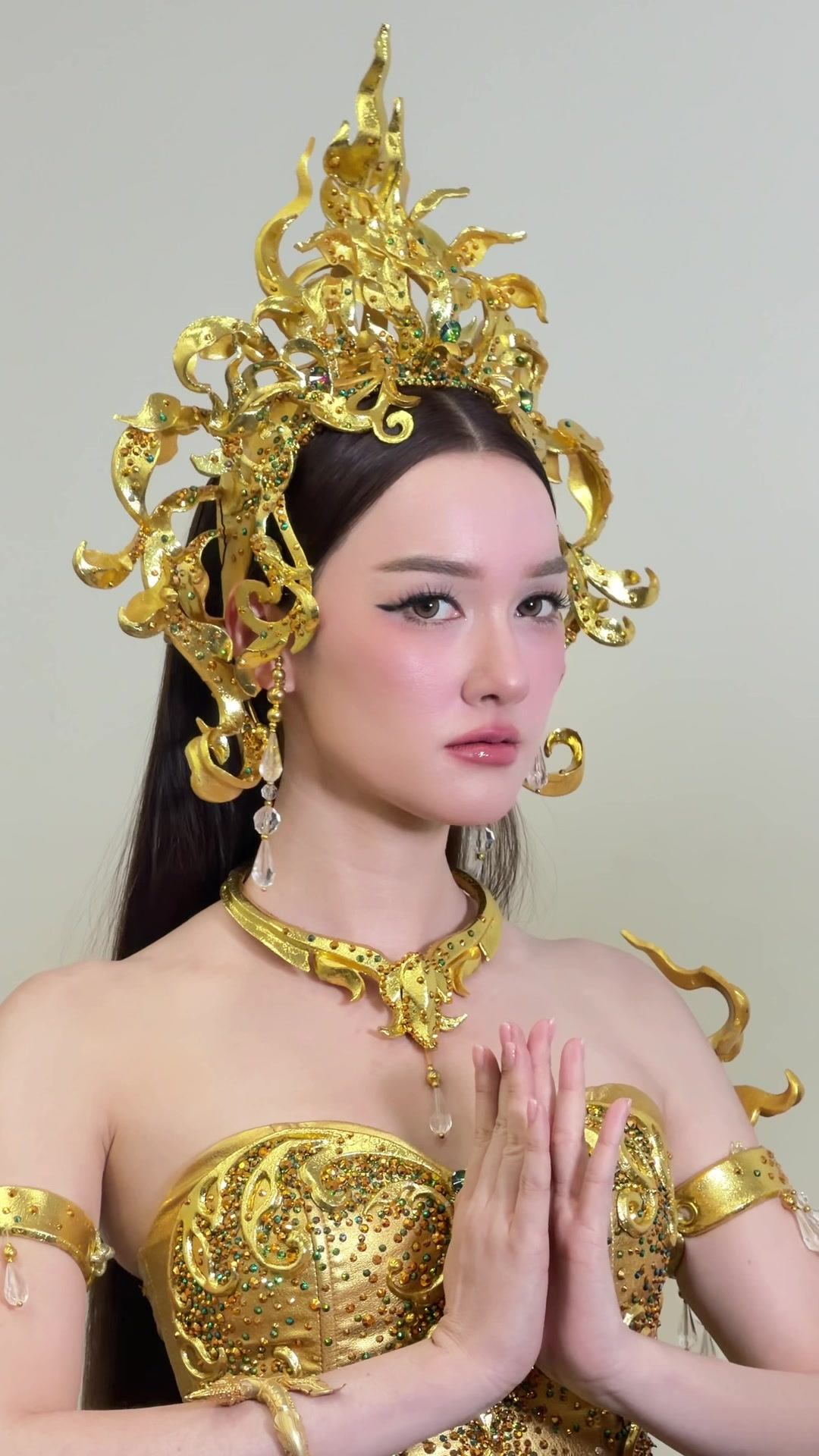 @Diana Flipo | เดียร์น่า