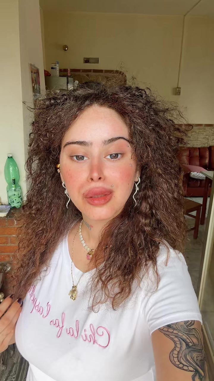 @Luana Flora Fernando