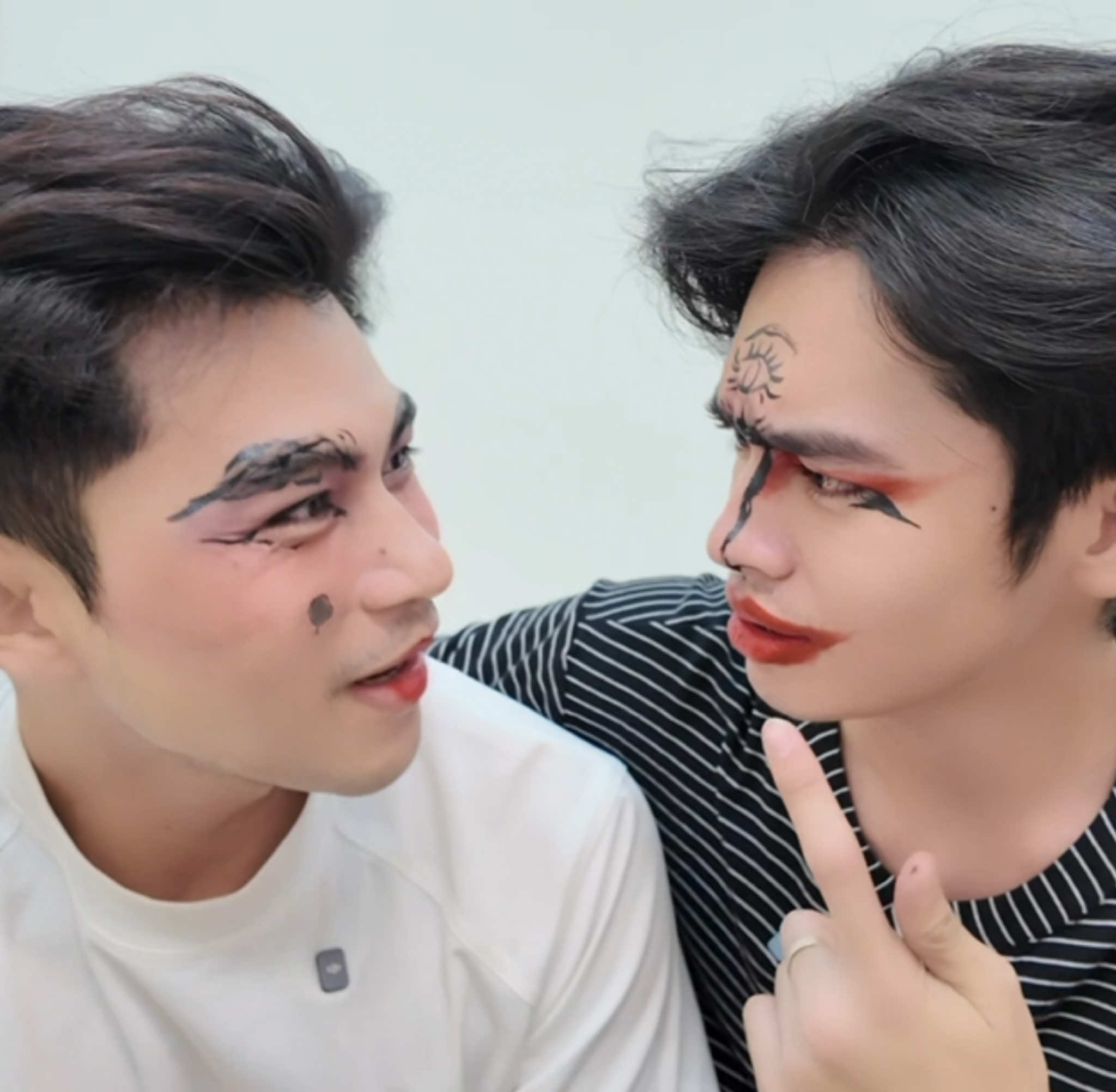 @Pov Sivfong