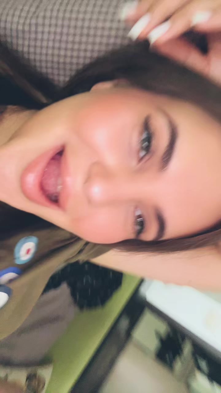 @Анастасия 🍓