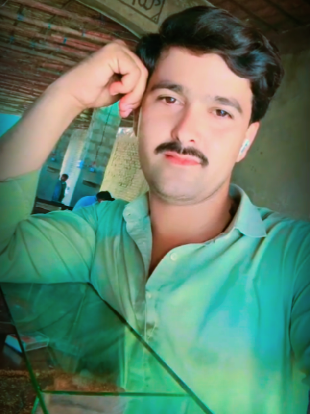 @✌╾━╤デ╦︻ 𝐟𝐚𝐲𝐚𝐳 ♥️✌️