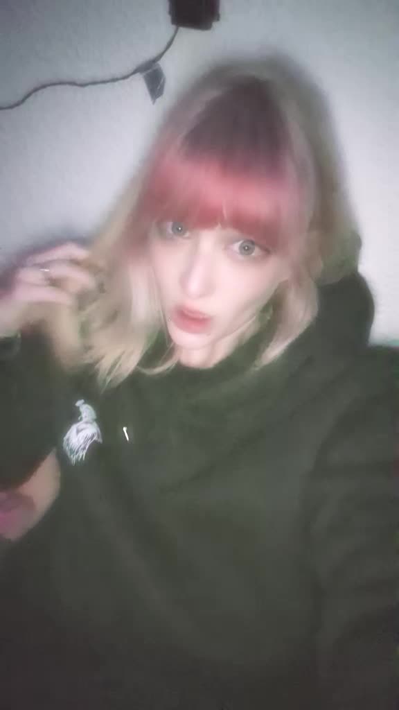 @𝕸𝖎𝖘𝖘𝖉𝖔𝖑𝖑𝖋𝖆𝖈𝖊