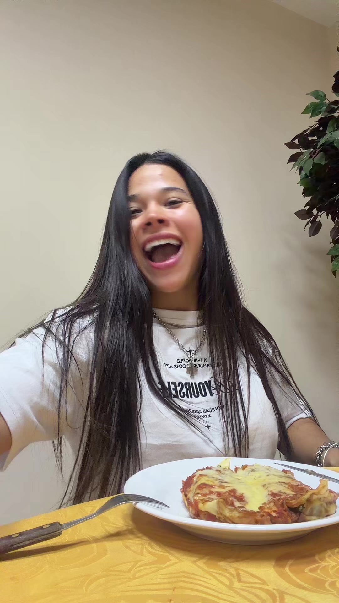@Oliveraselena