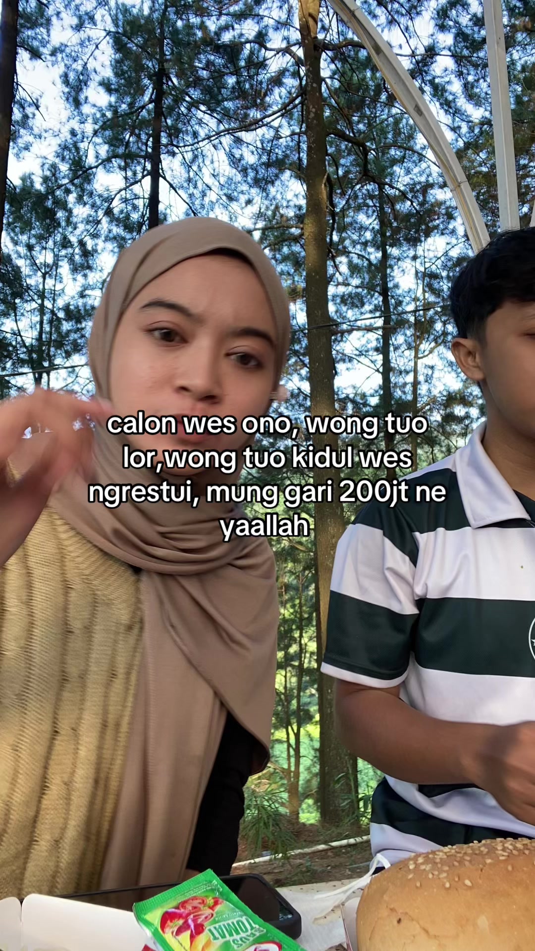 @yaudahiyaa