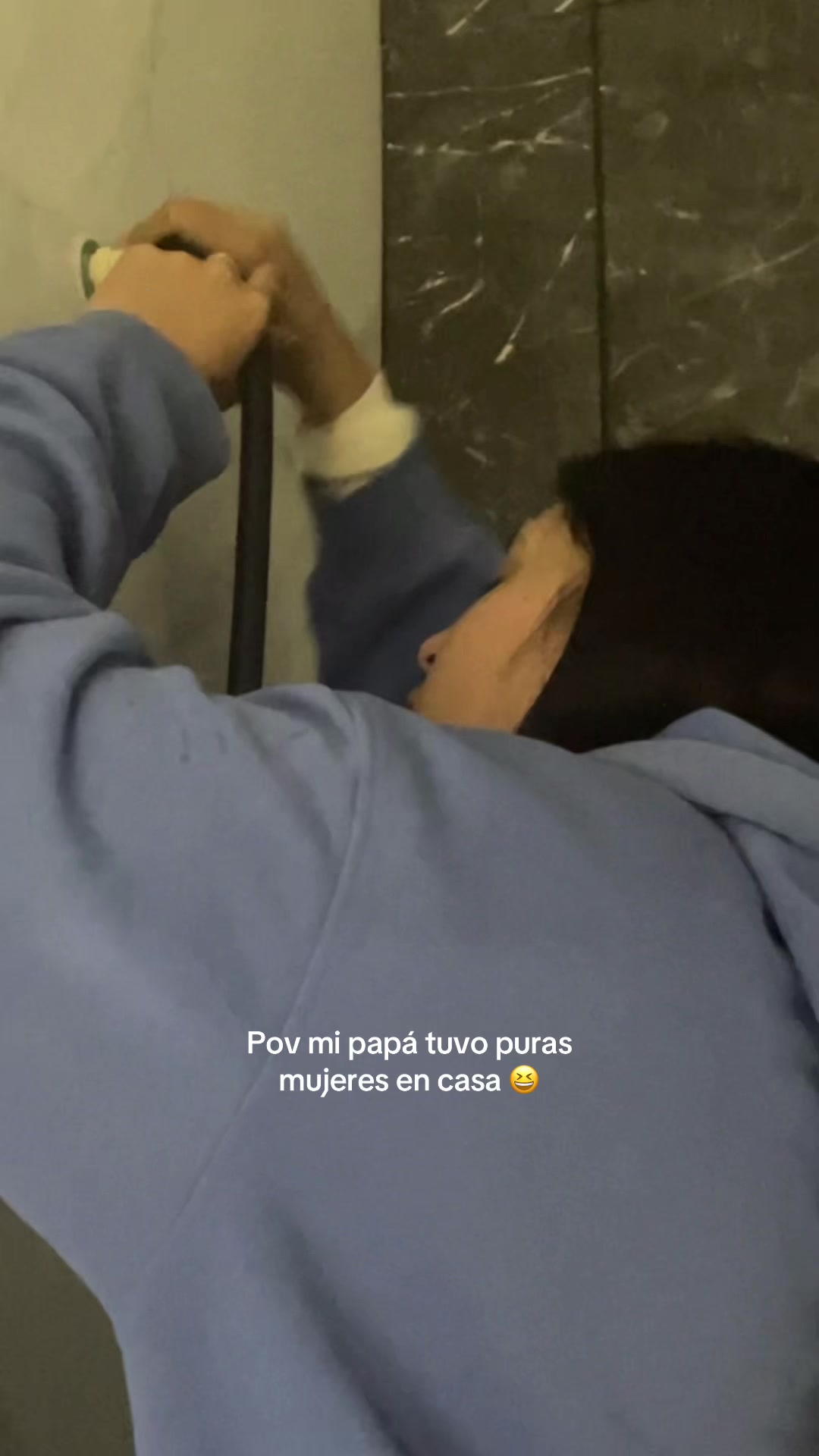@Abiiipriivv