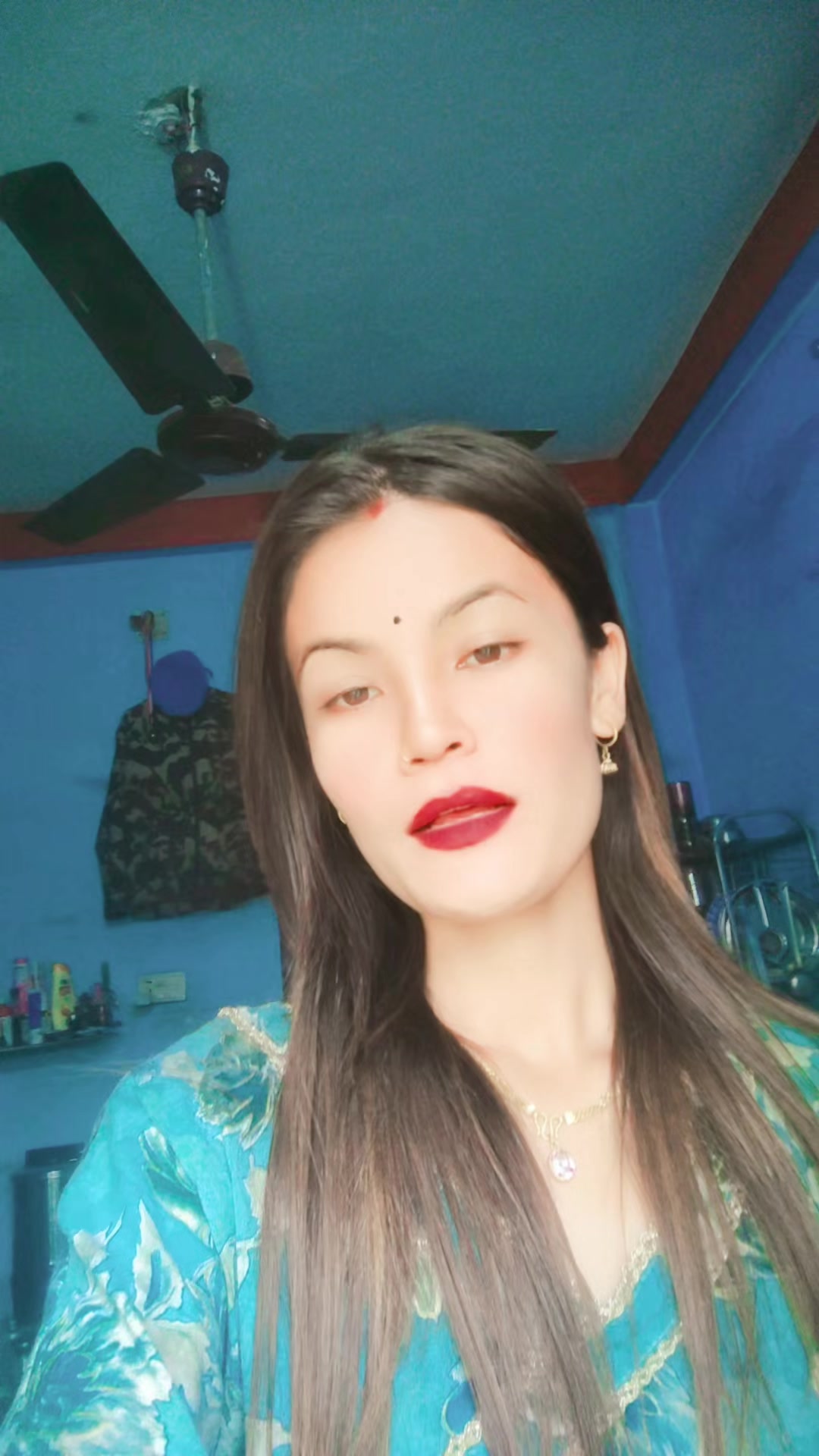 @SaNgeeta 💗chand singh thakuri