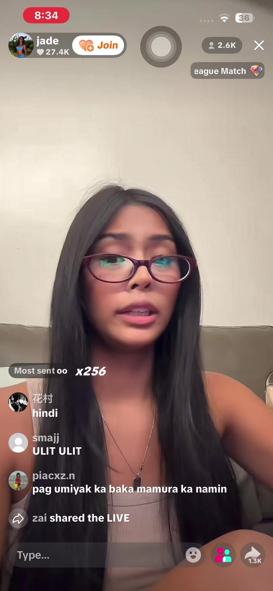 @🫨