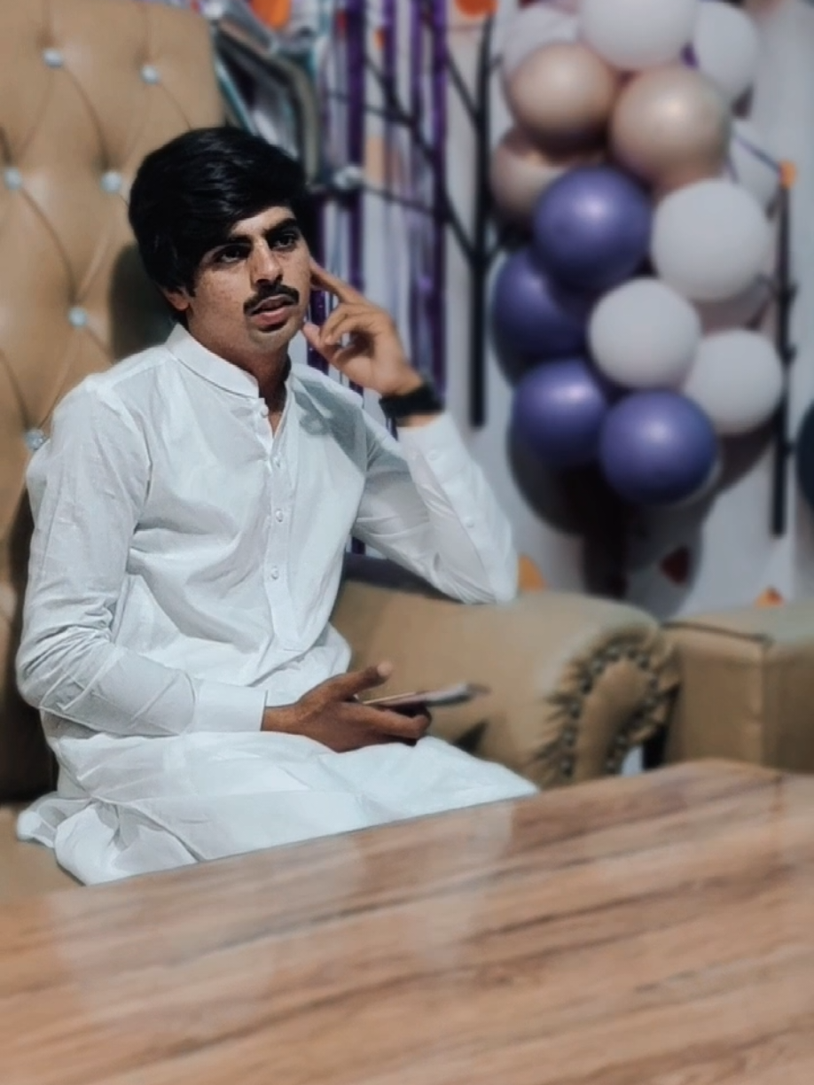 @ابوبکر خان ♥️