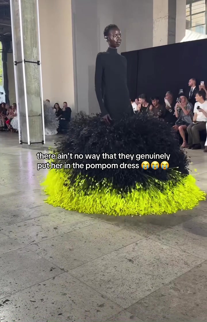@0fftherunway
