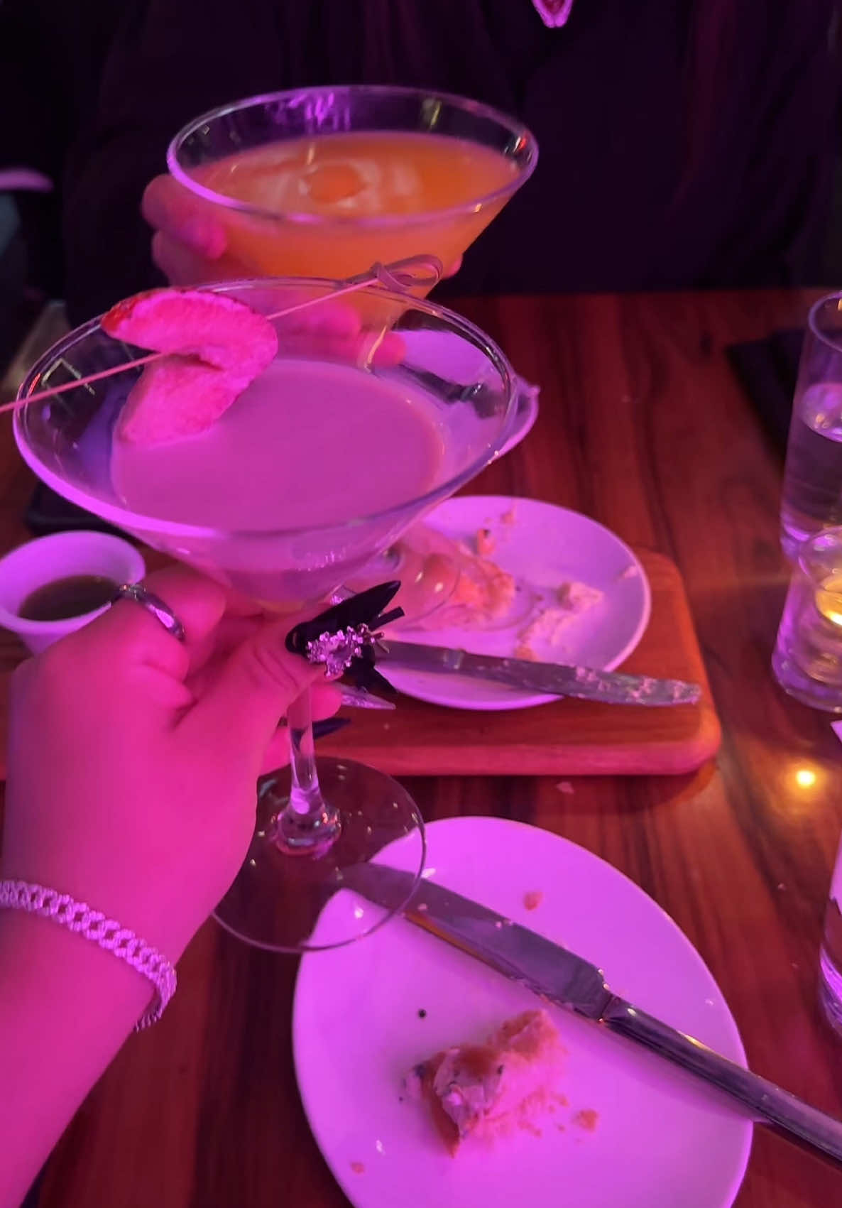@pearl ༺ ♱ ༻