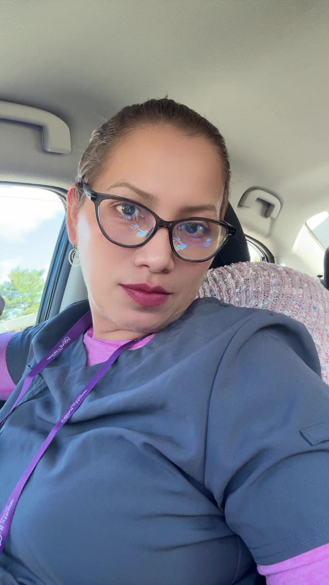 @Veronica R