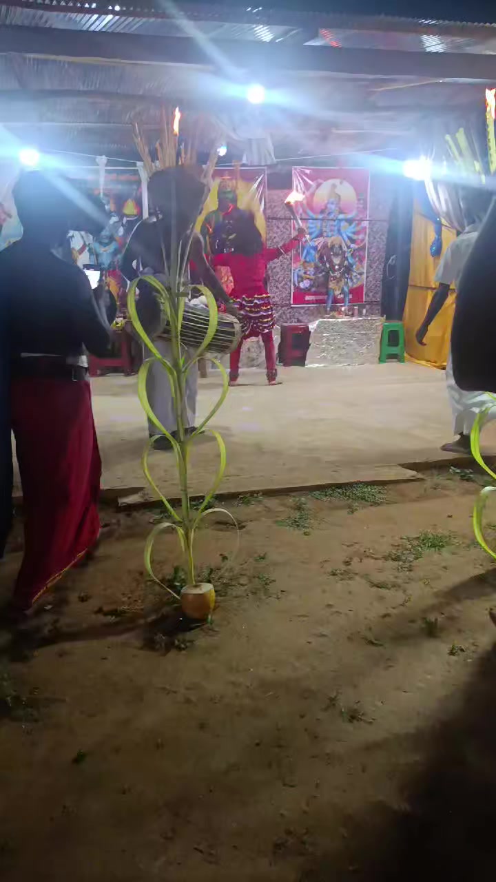 @නිලුකා ගුරු මෑණියෝ 🙏🙏🙏🙏