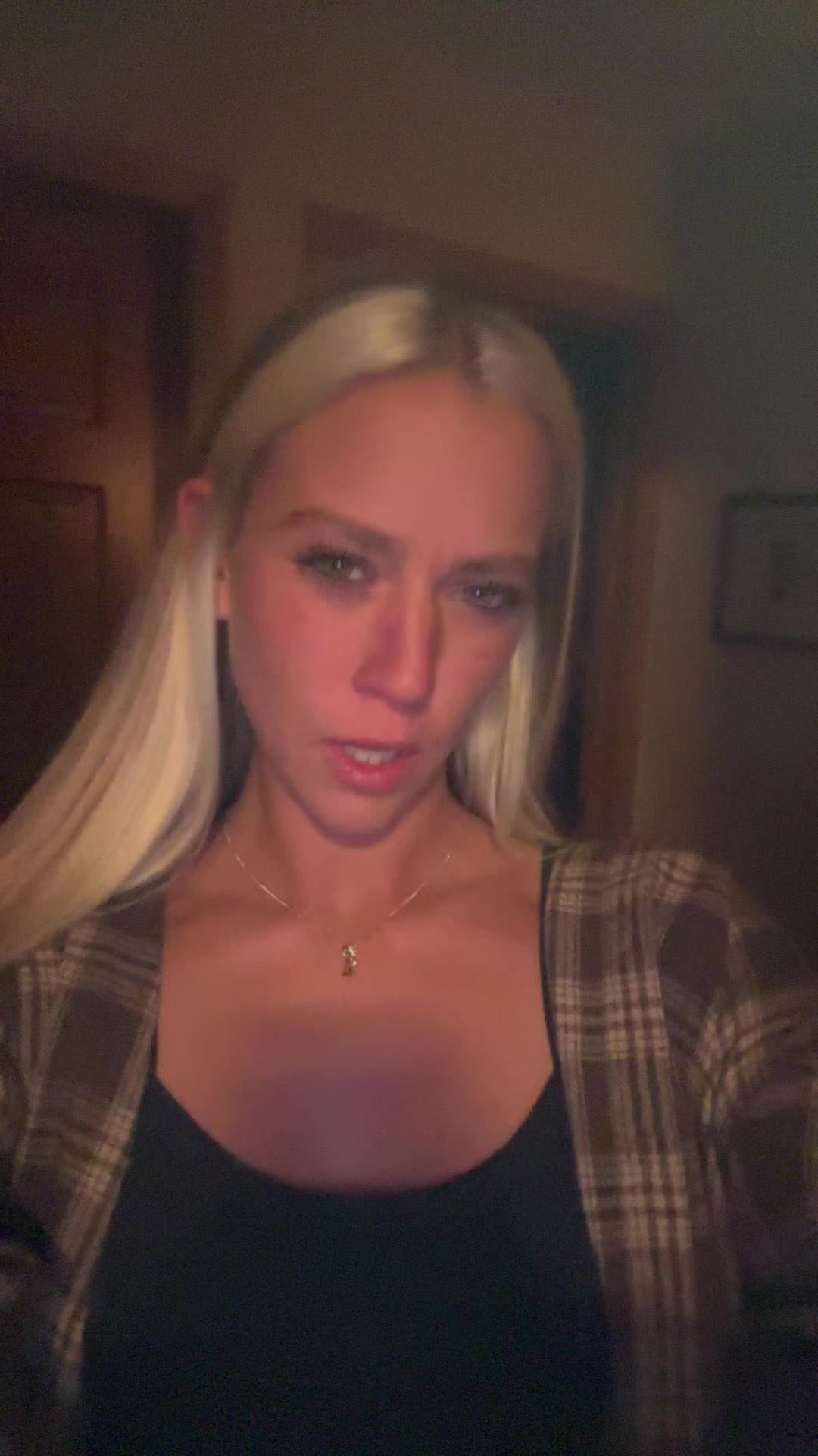 @𝐌𝐢𝐬𝐬𝐥𝐲𝐬𝐬