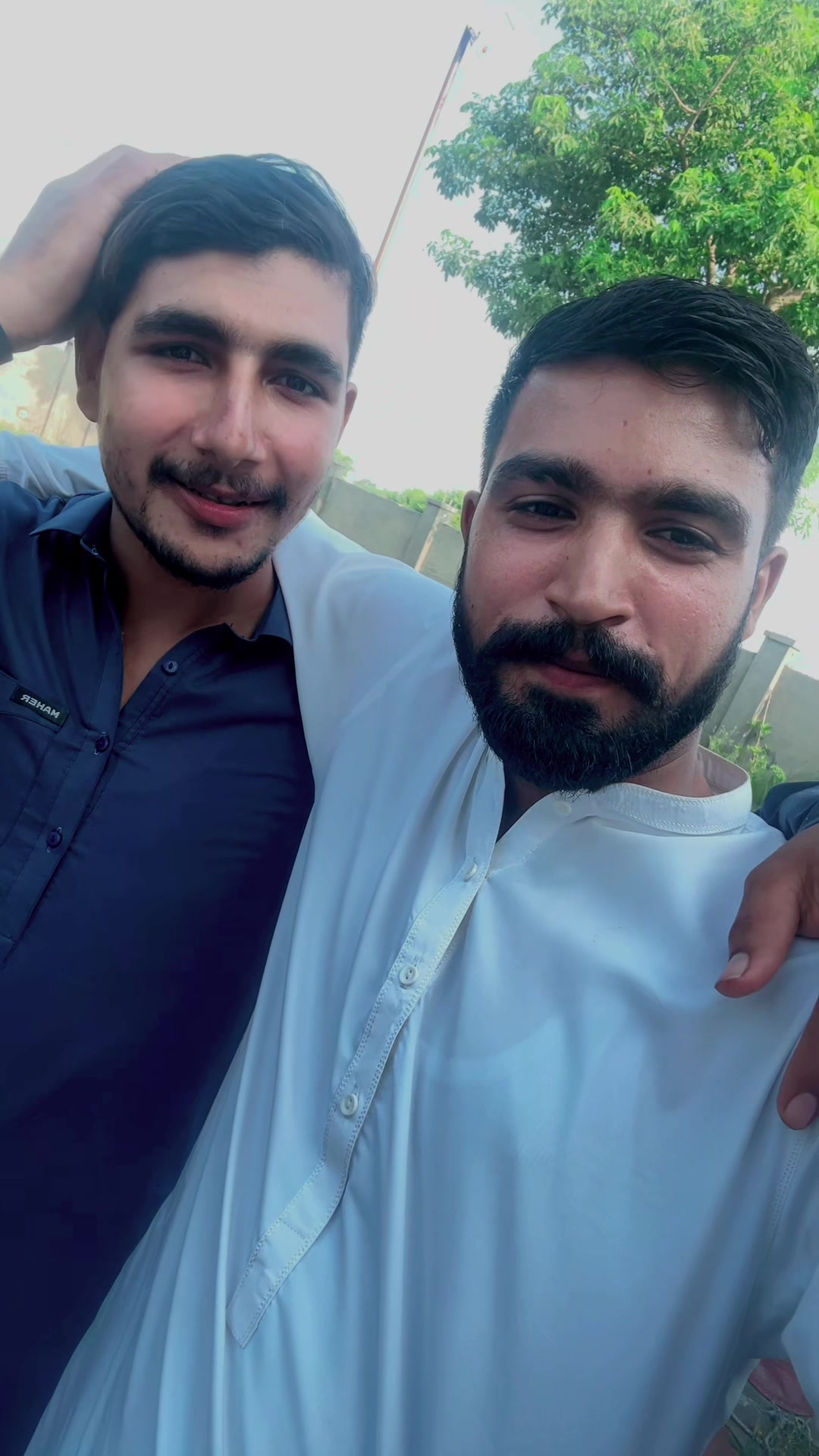 @Abdul Rahman🇵🇰Esraakbaş🇹🇷