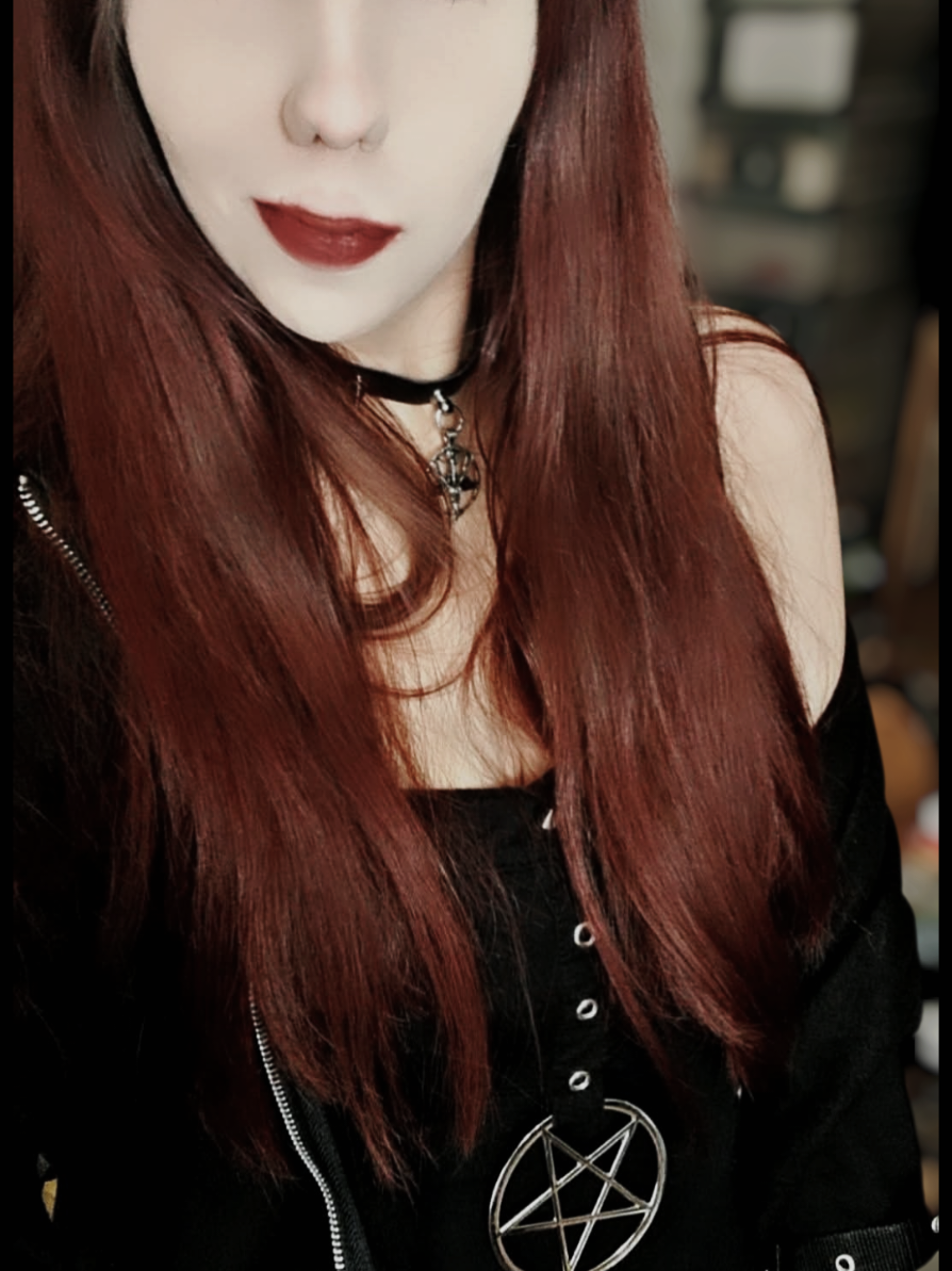@🖤🩸🦇_VampireGothQueen_🦇🩸🖤