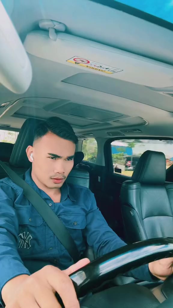 @ពេជ្រ ពេជ្រ