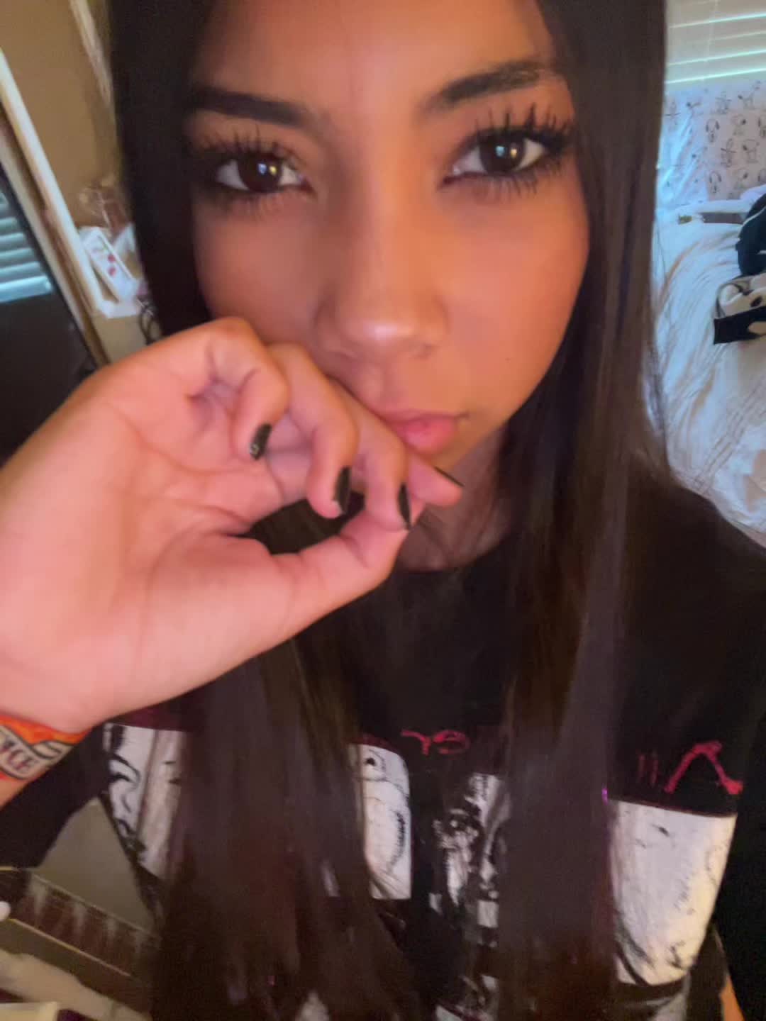 @𝐝 𝐚 𝐧 𝐢 𝐞 𝐥 𝐥 𝐞 🤍