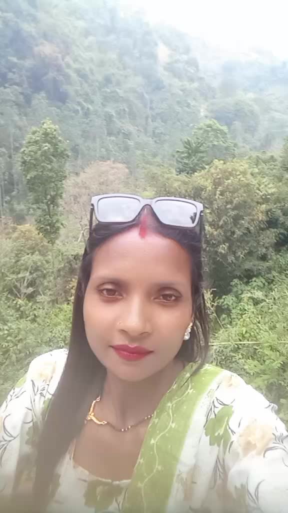 @Alpana Uraw