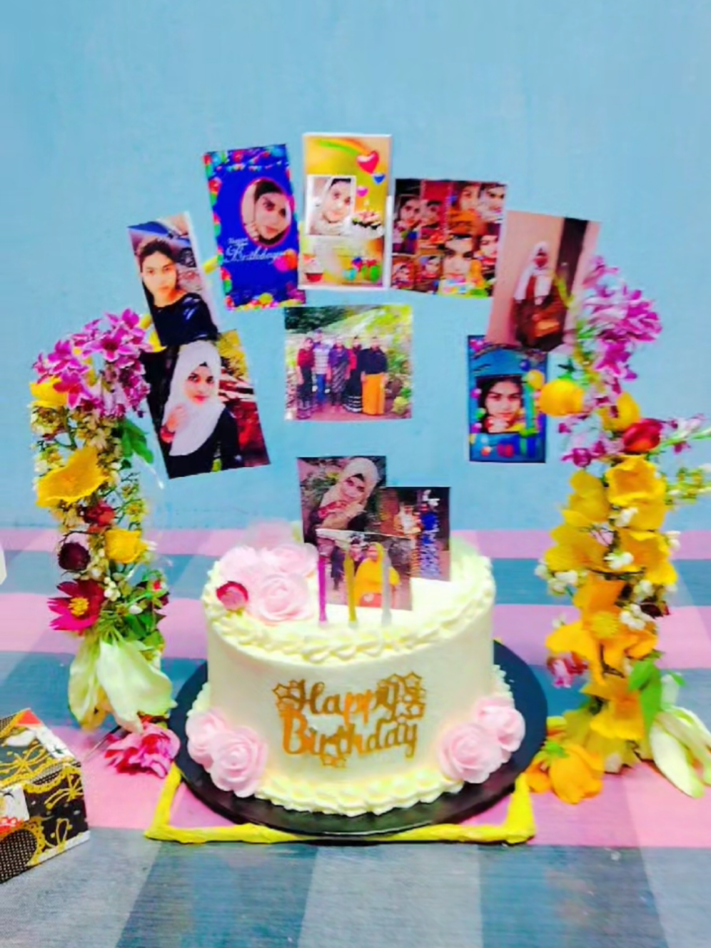 @Cake & Surprise Gifts