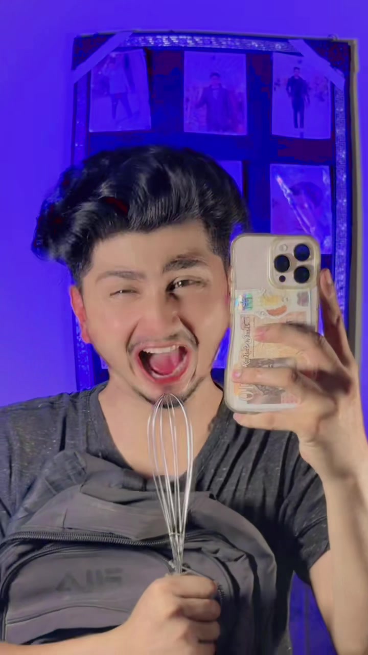 @⚡️YoursMister⚡️