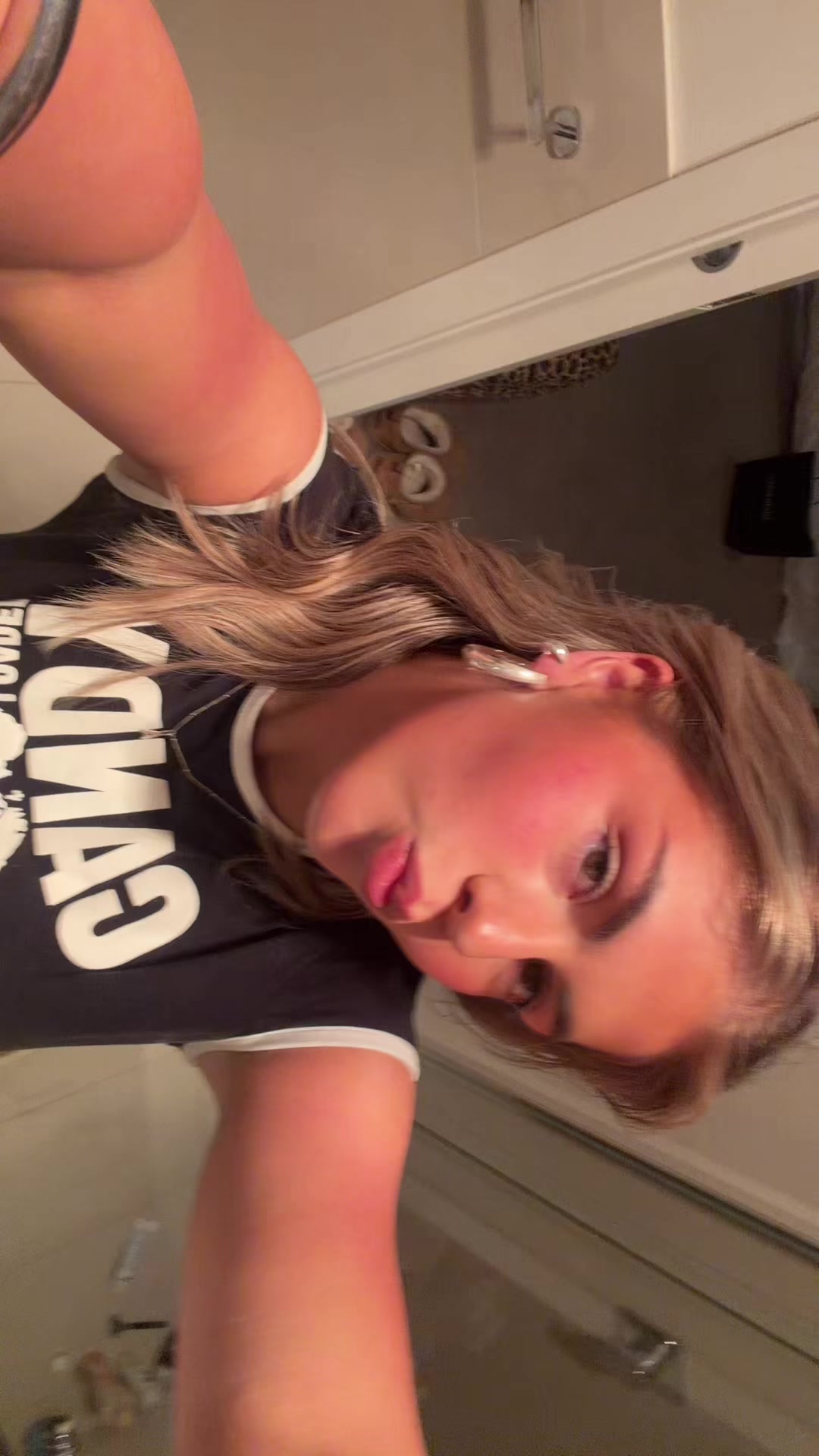 @avalaursmith