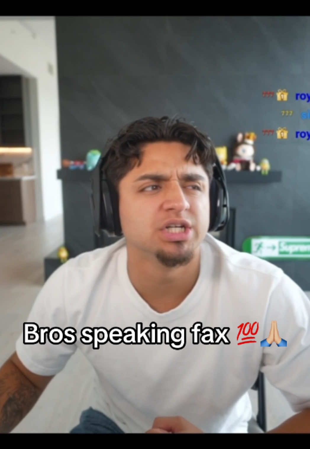 @jamesitolivee