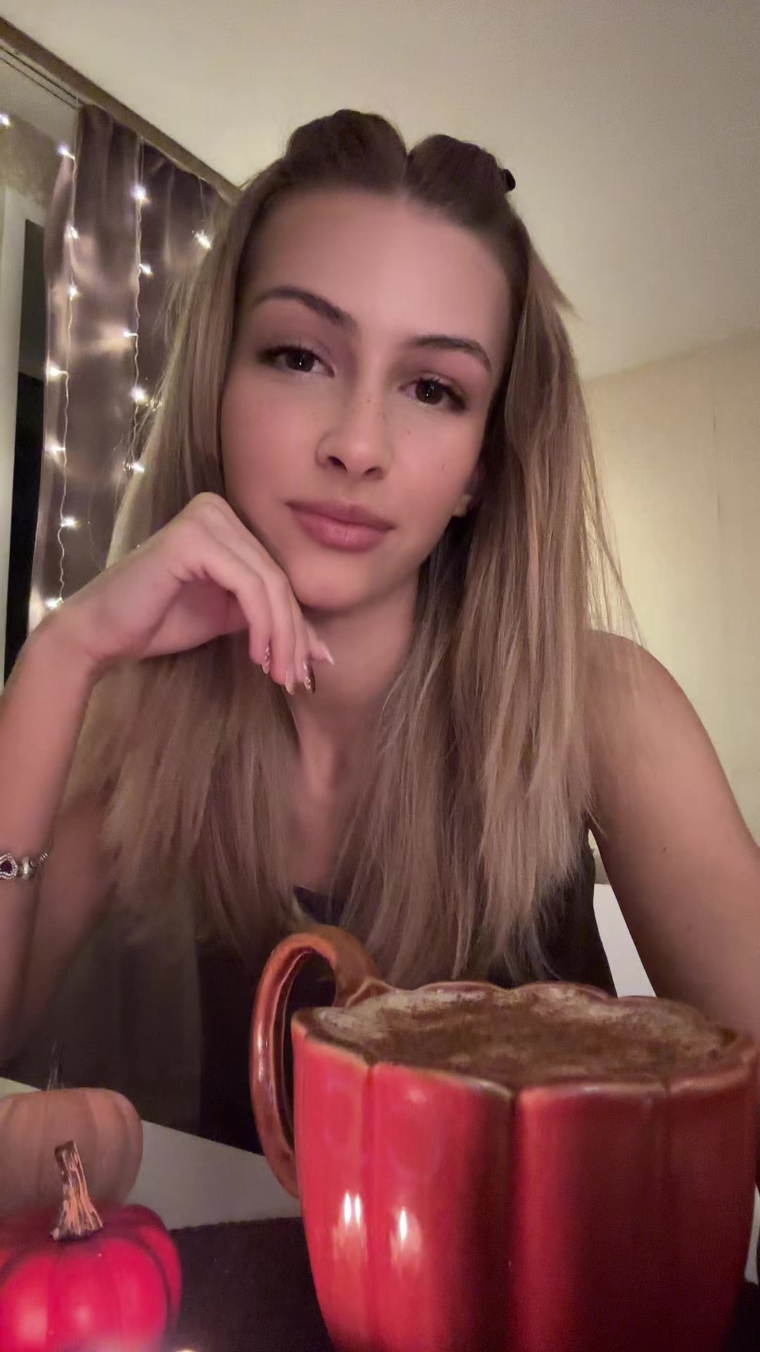 @тгк: valeriiviva 🥨