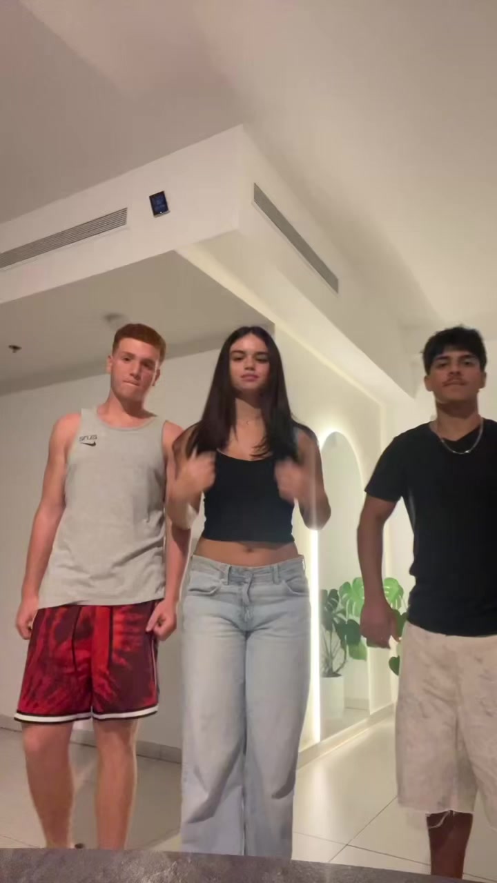 @edeninbarrr