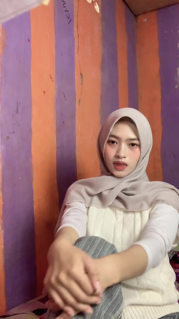 @hazeelnude0