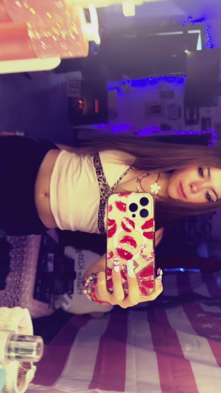 @Sexylexy20