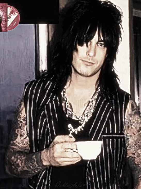 @𝓛𝓮𝓲𝓰𝓱🎸