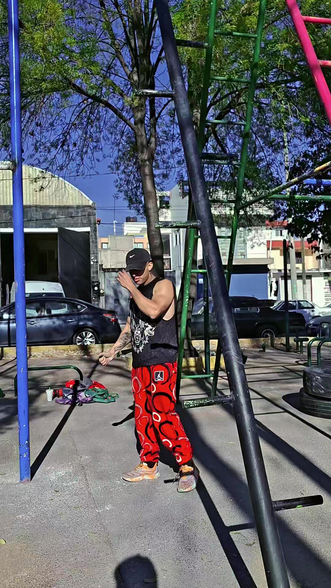 @alienboy_prax