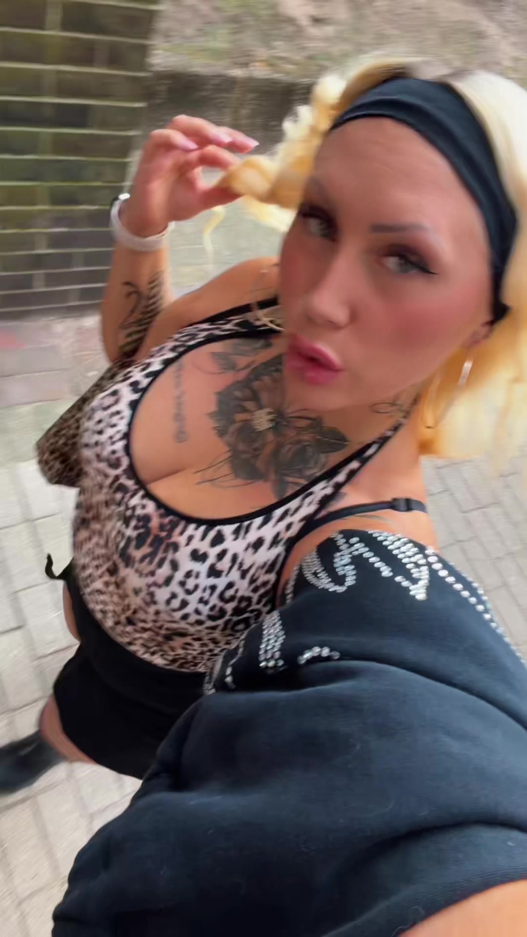 @MrsBarbiie🇩🇪